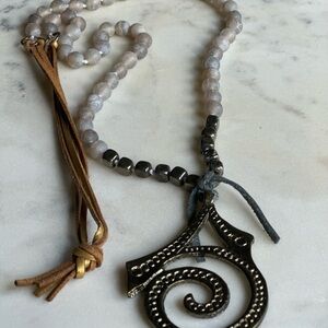 Boutique Handmade Beaded Metal Pendant Necklace 20”